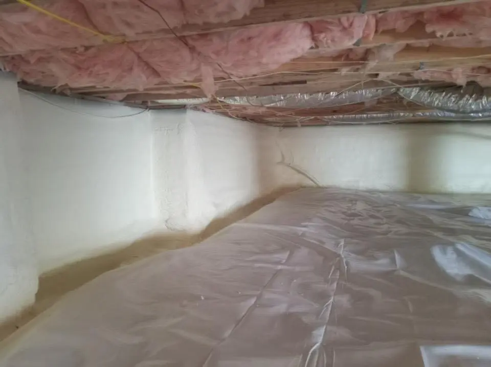 Crawl space encapsulation with closed-cell spray foam for Metal Roof Coating in Trumann
